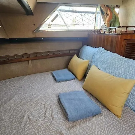 Boat Speedboat G44 Ботель *