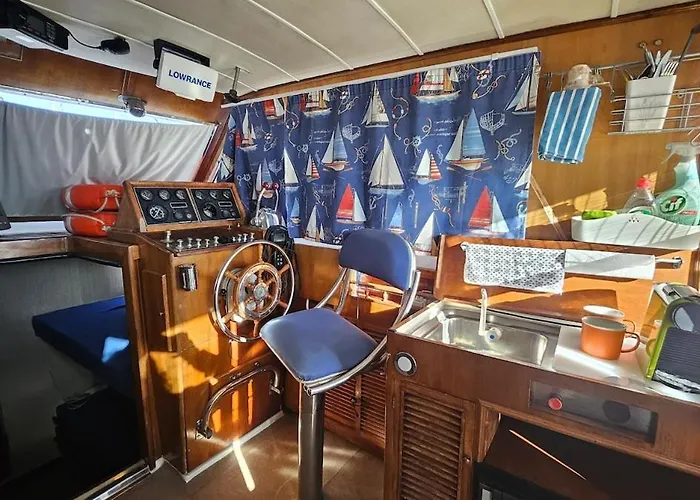 Boat Speedboat G44 *