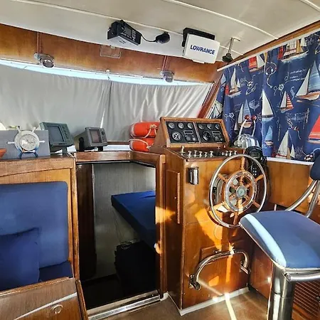 Boat Speedboat G44 Tekne Lisboa