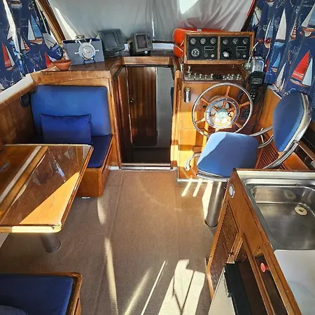 Boat Speedboat G44 Tekne