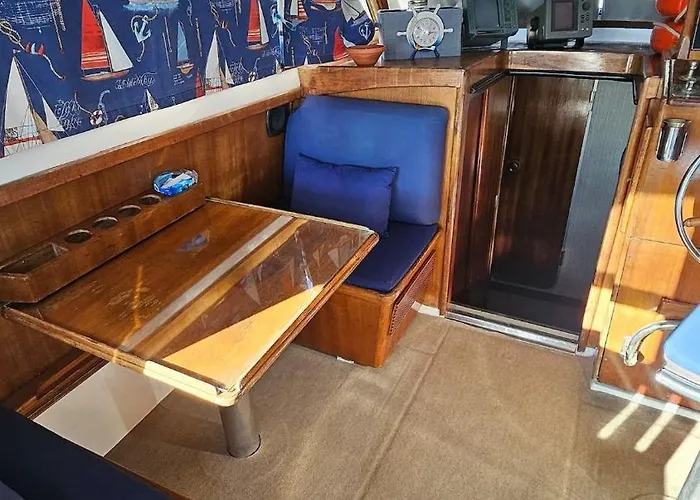 Bateau-hôtel Boat Speedboat G44
