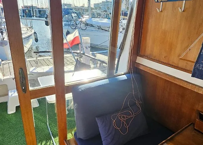 Boat Speedboat G44 Bateau-hôtel *